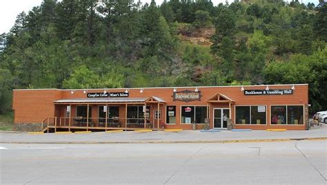 deadwood station bunkhouse and gambling house casino review